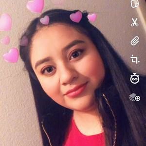 Meet your Posher, Marily